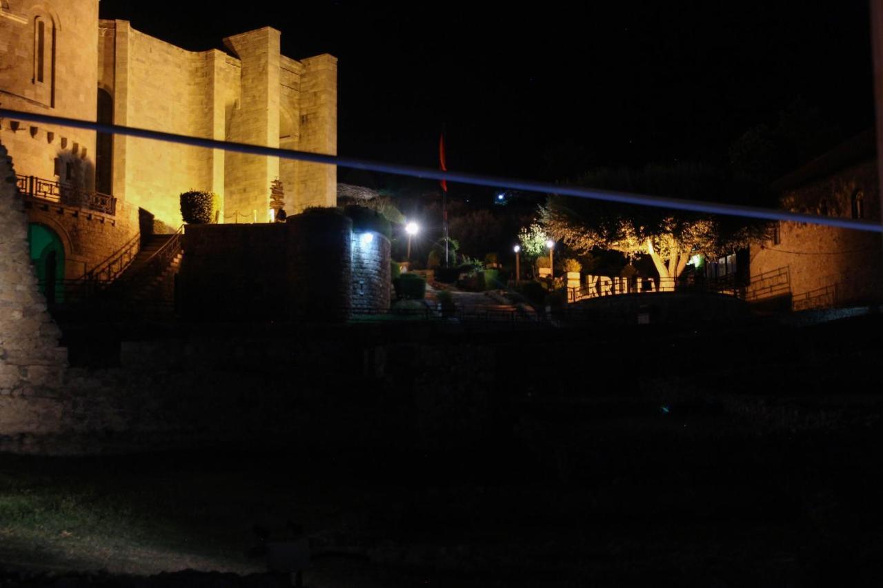 Kruja Albergo Diffuso , Inside Kruja Castle Bagian luar foto